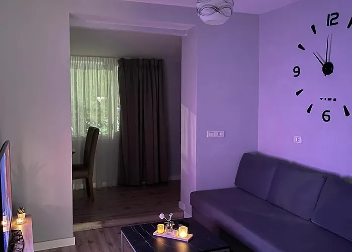 Apartment Theranda