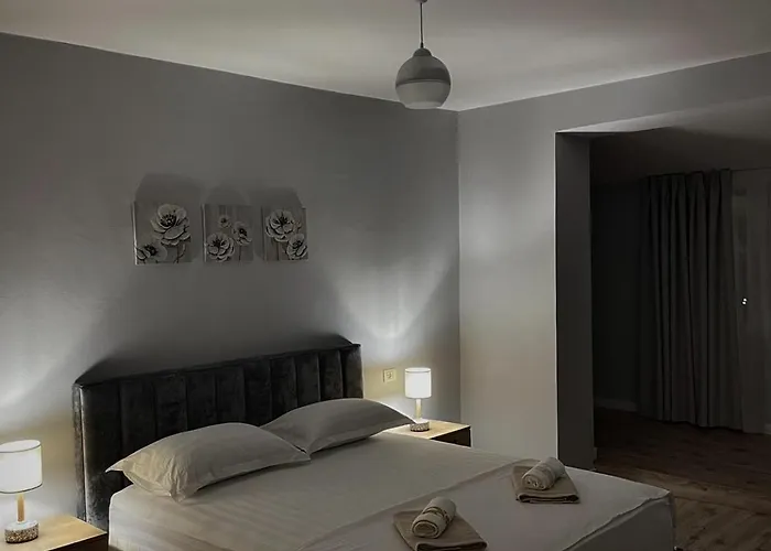 Theranda Apartment Tirana